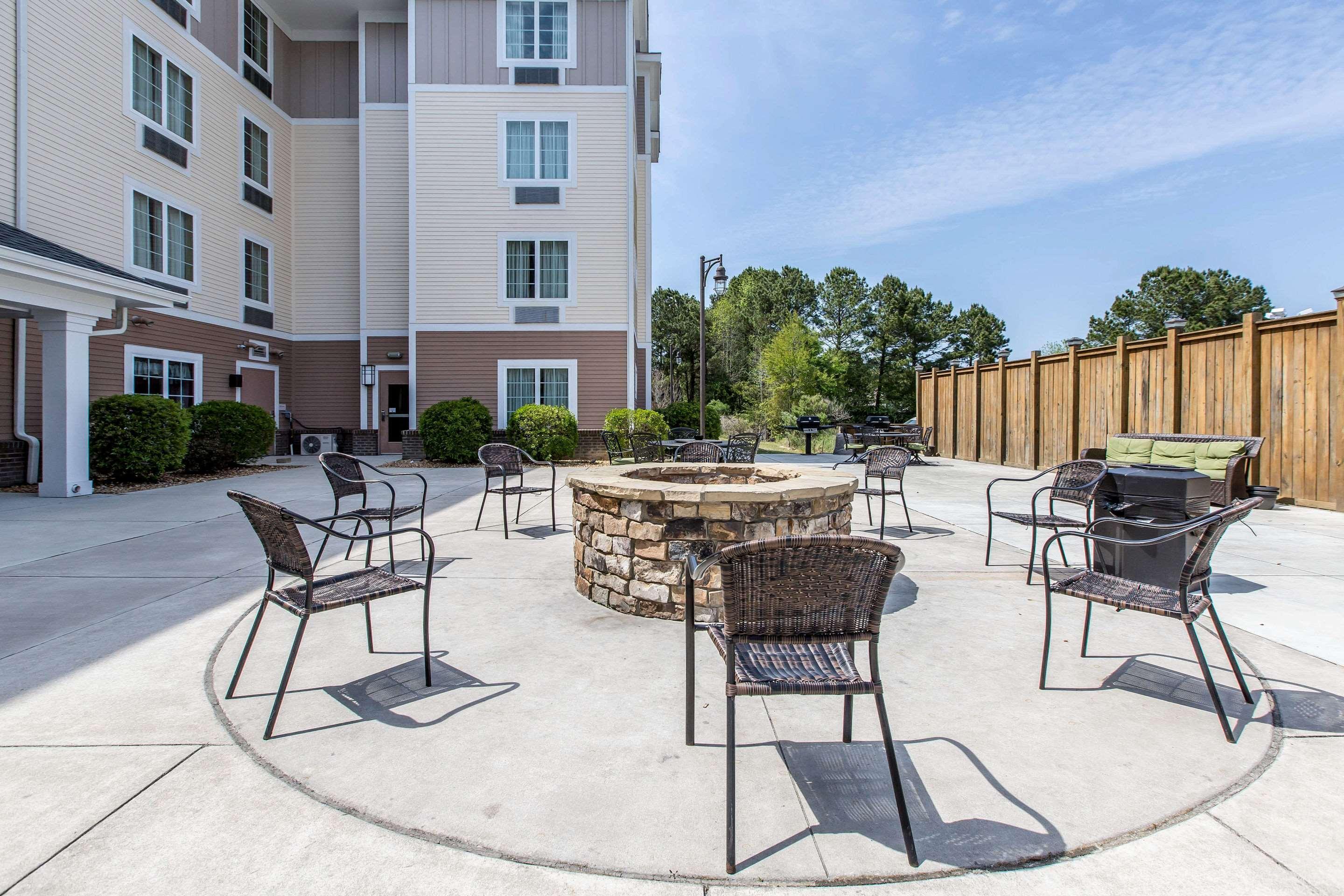 Mainstay Suites Jacksonville Near Camp Lejeune Exterior foto