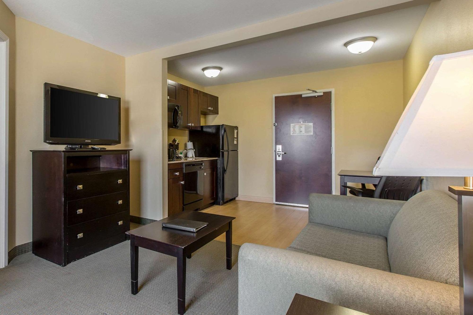 Mainstay Suites Jacksonville Near Camp Lejeune Exterior foto